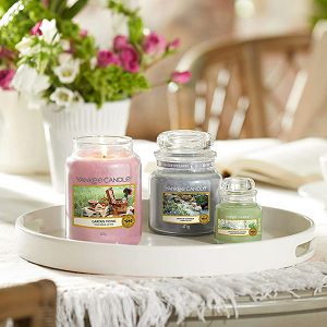 svijeca-mirisna-yankee-candle-classic-medium-afternoon-escap-75796-lb_2.jpg